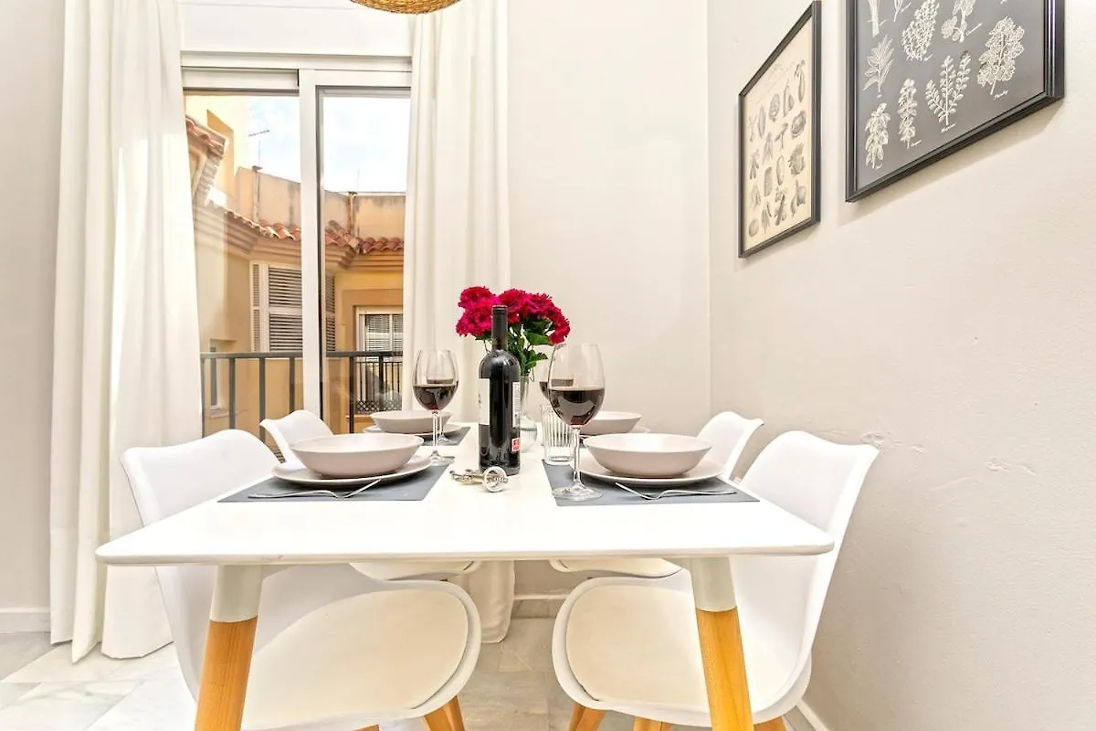 Apartment -Malagasunapts- City Central Tapas&Relax